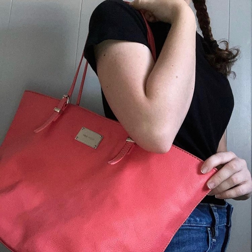 Nine West Big Peach Bag with Middle Pocket